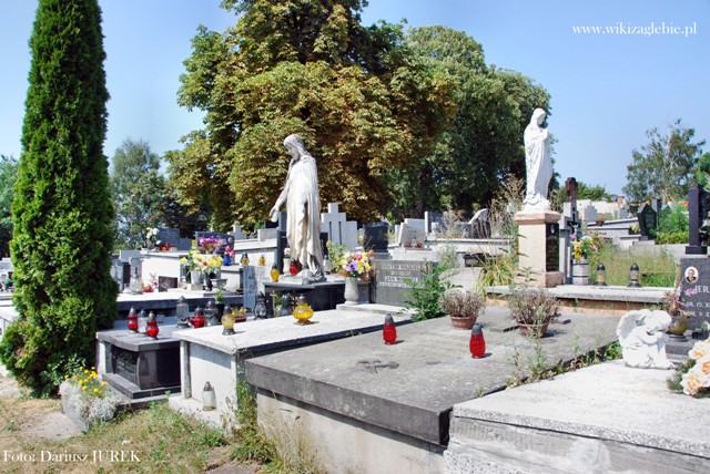 Czeladź Cmentarz katolicki ul. Nowpogońska 013.JPG