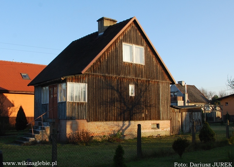 Sosnowiec Juliusz Kolonia Domki Fińskie 11.JPG