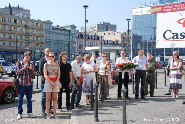 2013.07.26 Odsłonięcie tablicy braci Opiłków 03.JPG