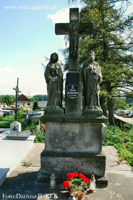 Siewierz cmentarz katolicki 004.JPG
