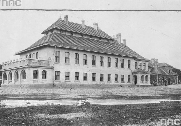 42 - Zakład Leczniczy dla Dzieci z Gruźlicą Kostno-Stawową im. doktora Kazimierza Dłuskiego w Siewierzu.JPG