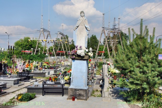 Dąbrowa Górnicza Cmentarz katolicki ul. Starocmentarna 006.JPG