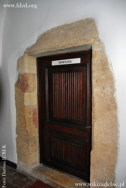 Dobieszowice Dwór obronny 03.JPG