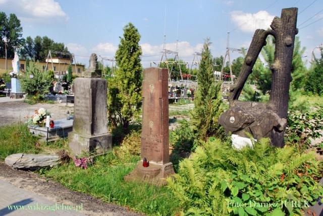 Dąbrowa Górnicza Cmentarz katolicki ul. Starocmentarna 004.JPG