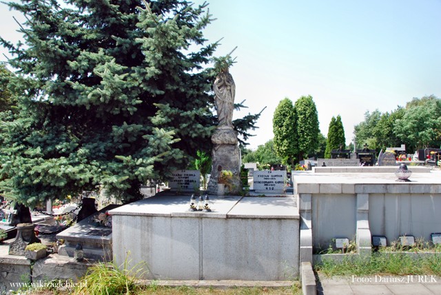 Czeladź Cmentarz katolicki ul. Nowpogońska 006.JPG