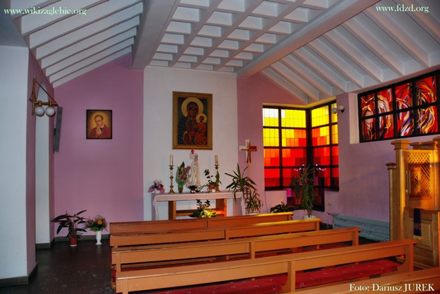 Sosnowiec Kościół p.w. Miłosierdzia Bożego 16.JPG
