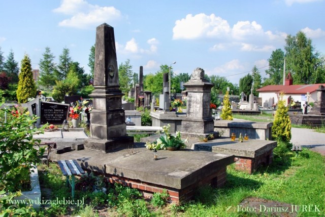 Dąbrowa Górnicza Cmentarz katolicki ul. Starocmentarna 010.JPG
