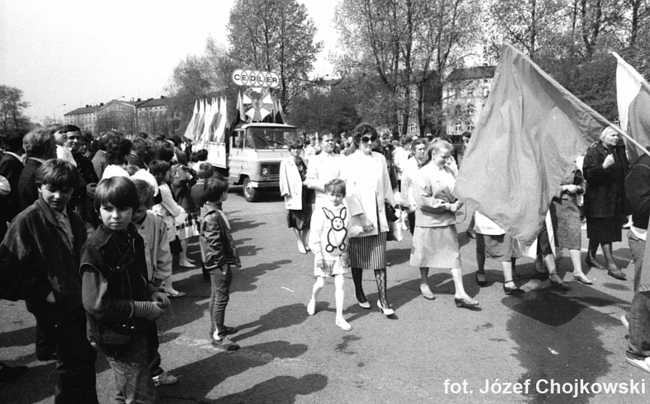 Plik:Sosnowiec 1 maja1988-0012.jpg
