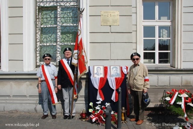 2013.07.26 Odsłonięcie tablicy braci Opiłków 16.JPG