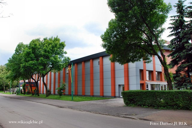 Sosnowiec Milowice Hala sportowa klubu Płomień Milowice 003.JPG