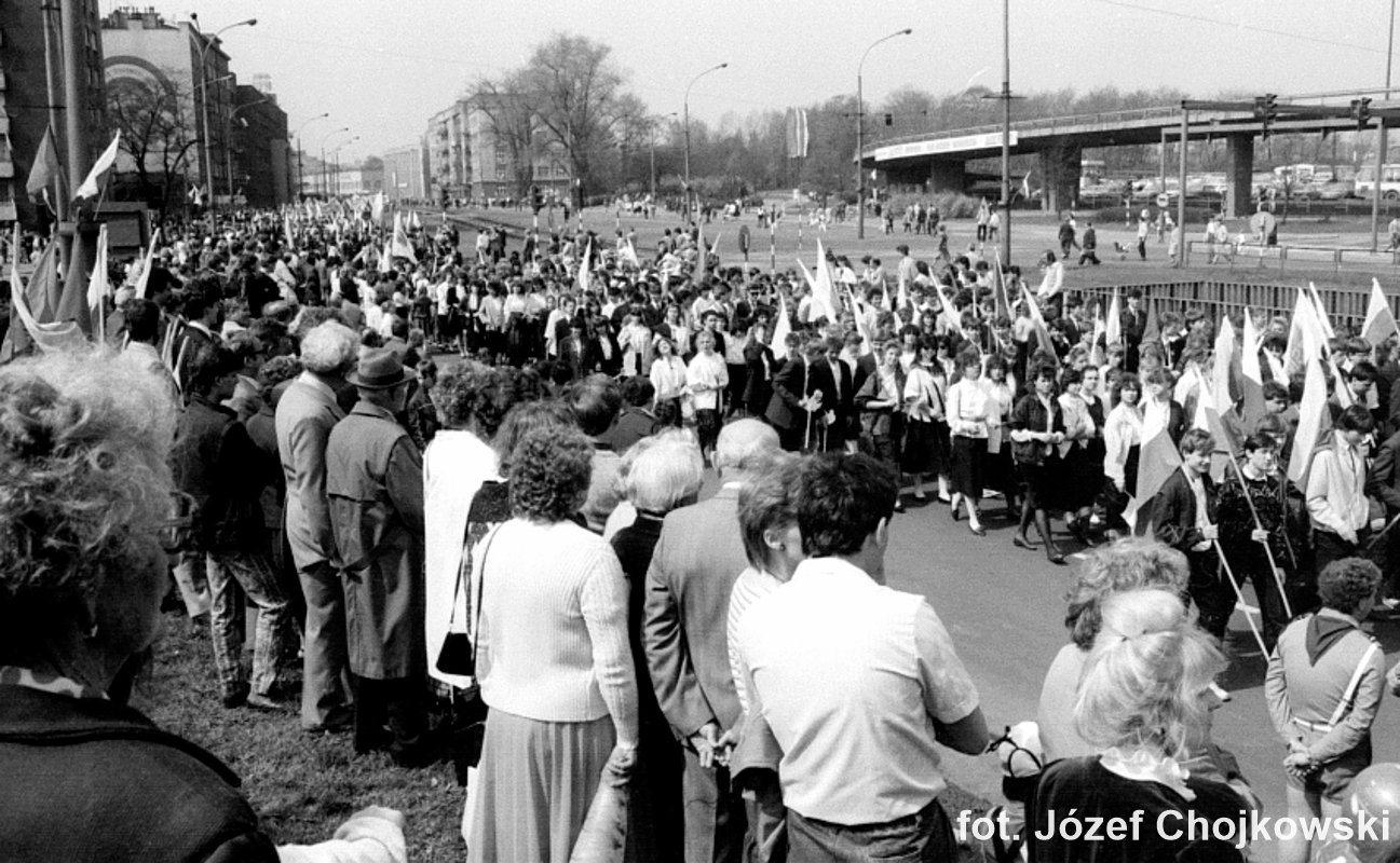 Plik:Sosnowiec 1 maja1988-0017.jpg
