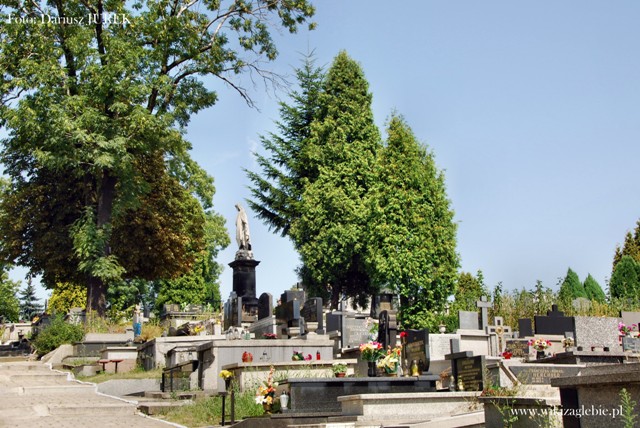 Czeladź Cmentarz katolicki ul. Nowpogońska 016.JPG