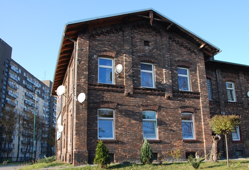 Sosnowiec Domy Kolejowe 02.JPG