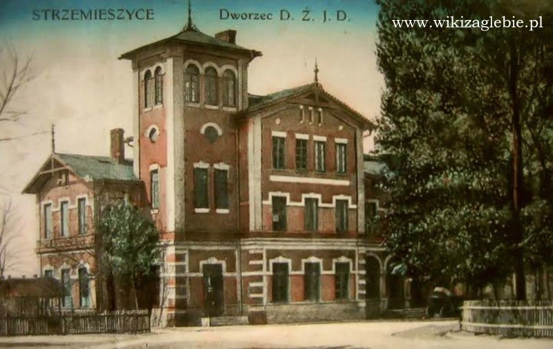 Dąbrowa Górnicza na dawnej pocztówce 501 Strzemieszyce.jpg
