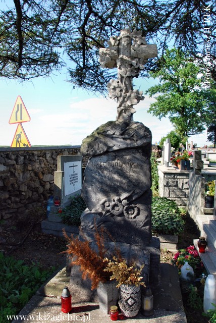 Siewierz cmentarz katolicki 028.JPG