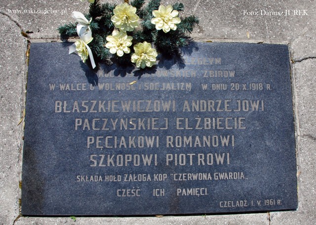 Czeladź Cmentarz katolicki ul. Nowpogońska 035.JPG