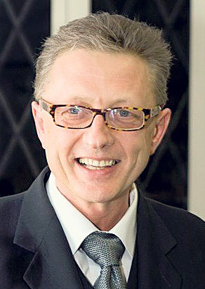 Dariusz Kmiotek.jpg