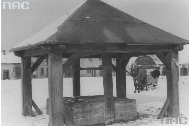 48 Siewierz. Rynek.JPG