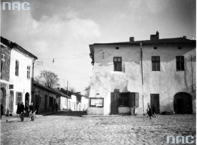 61 Olkusz. Fragment ulicy.JPG