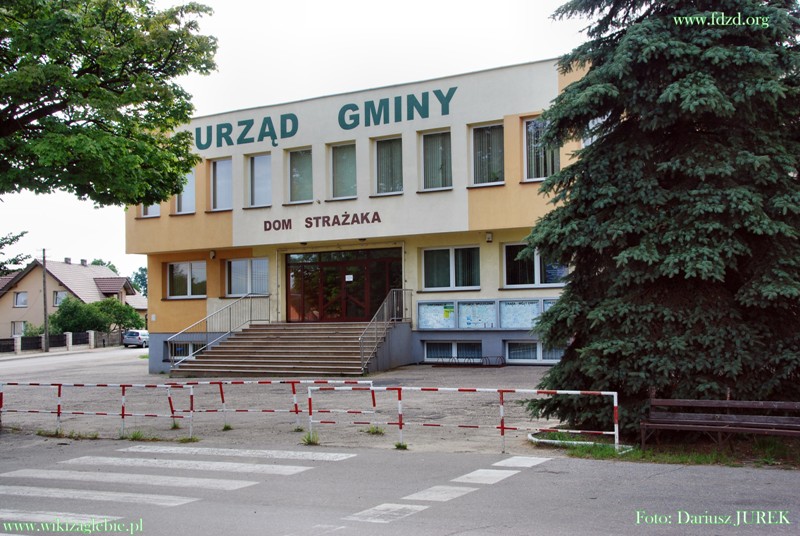 Ożarowice 007 Urząd Gminy.JPG