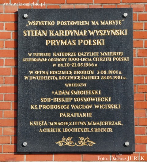 Sosnowiec Miejsce Pamięci 081 Tablica upamiętniająca wizytę kardynała Stefana Wyszyńskiego 02.JPG