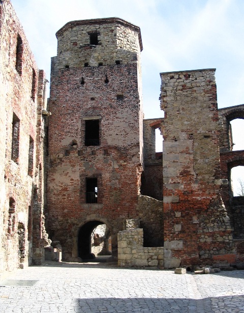 Siewierz JB 04 zamek.jpg