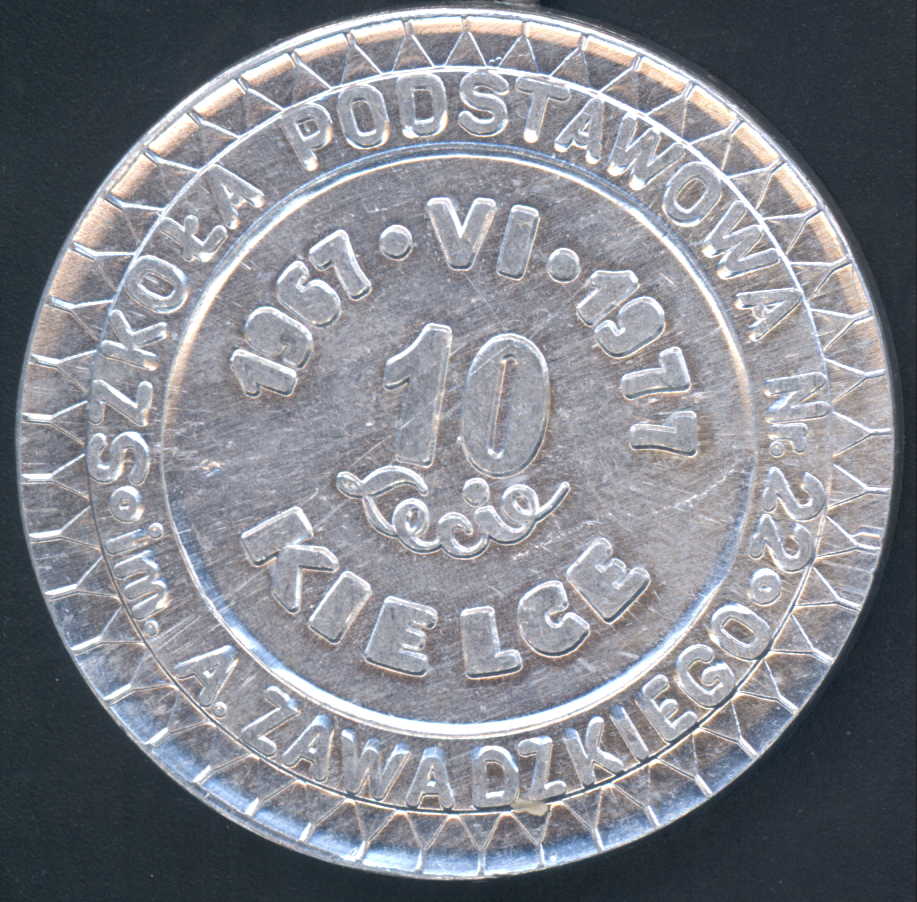 10-cio lecie Szkoły Podstawowej nr 22 w Kielcach im. Aleksandra Zawadzkiego.jpg