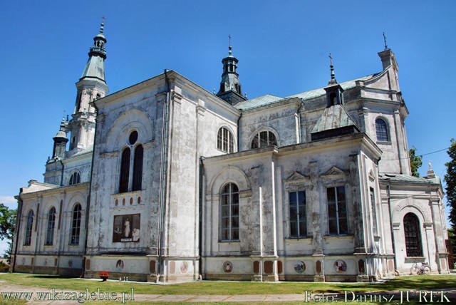 Koziegłówki Kościół p.w. św. Antoniego Padewskiego 002.JPG