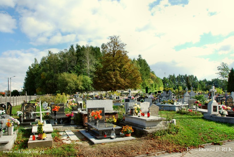 Siemonia cmentarz katolicki 003.JPG