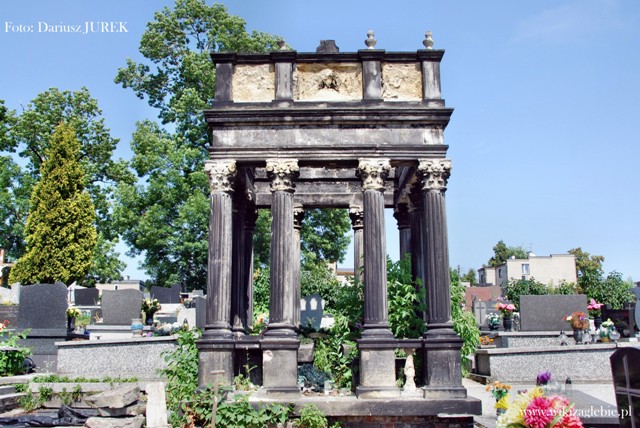 Czeladź Cmentarz katolicki ul. Nowpogońska 028.JPG
