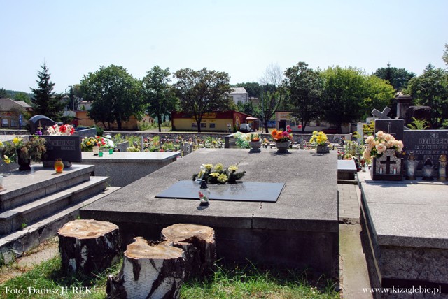 Czeladź Cmentarz katolicki ul. Nowpogońska 034.JPG